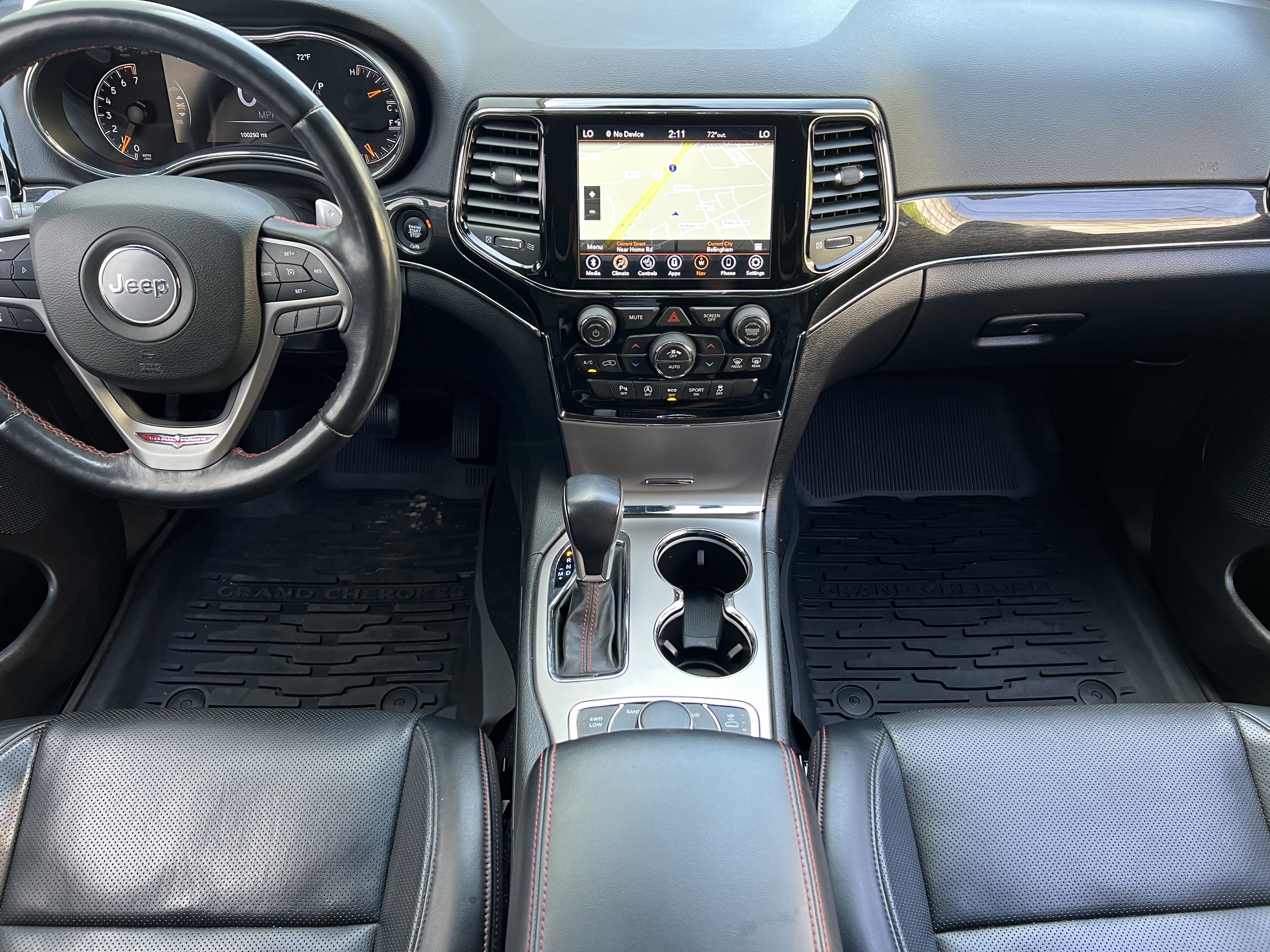 Used 2021 Jeep Grand Cherokee Trailhawk w/ Trailhawk Luxury Group AWD/4WD image 35
