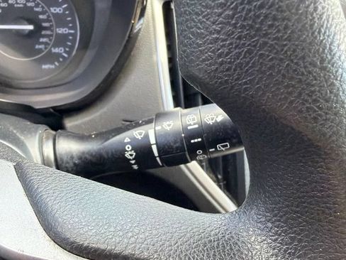 Used 2019 Subaru Impreza 2.0i w/ Eyesight AWD/4WD image 18