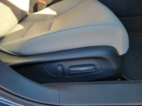 Used 2025 Honda Accord Touring image 7