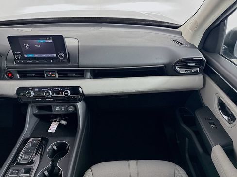 Certified 2023 Honda Pilot LX image 19