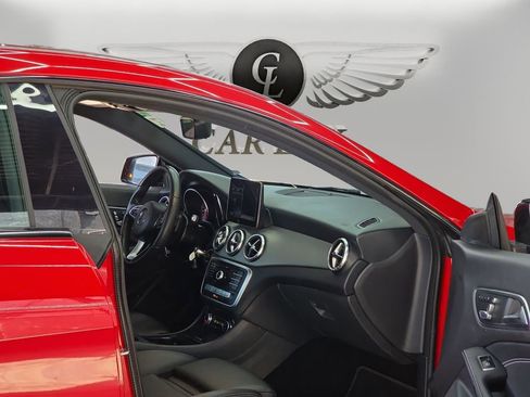 Used 2019 Mercedes-Benz CLA 250 image 25
