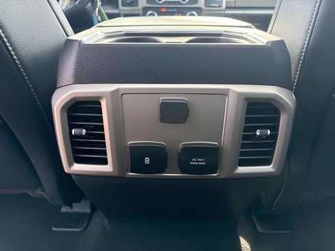 Used 2022 Ford F250 Lariat AWD/4WD image 14