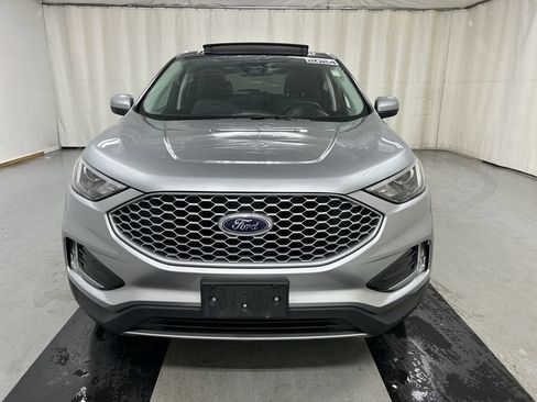 Used 2024 Ford Edge SEL w/ Convenience Package AWD/4WD image 3