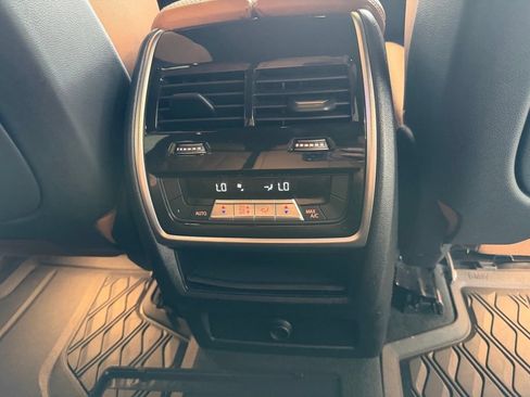 Used 2022 BMW X5 xDrive40i w/ M Sport Package AWD/4WD image 30