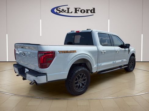 Certified 2024 Ford F150 Tremor w/ Tow/Haul Package AWD/4WD image 8