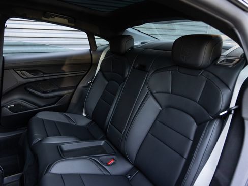 Certified 2026 Porsche Taycan RWD image 26