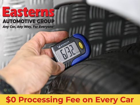 Used 2022 Chevrolet Equinox LS FWD image 26
