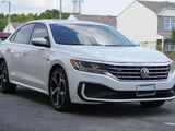 Used 2020 Volkswagen Passat 2.0T R-Line image 3