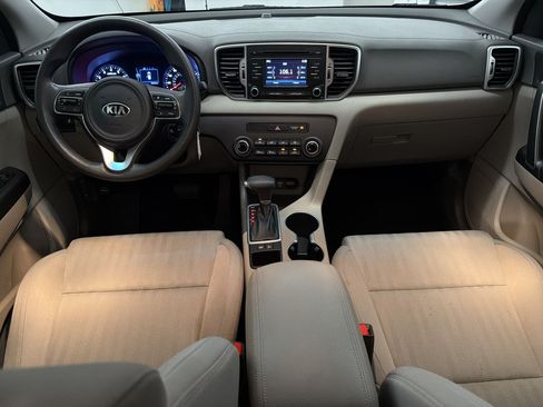 Used 2019 Kia Sportage LX FWD image 16