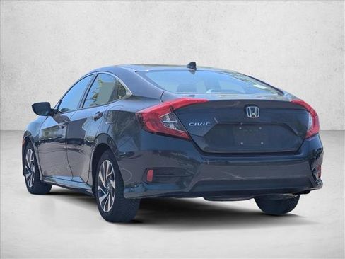 Used 2017 Honda Civic EX image 7