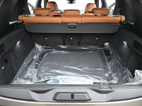 New 2026 BMW X5 sDrive40i image 16