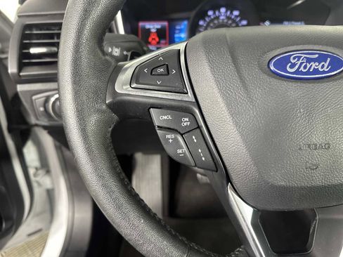 Used 2019 Ford Fusion Titanium image 23