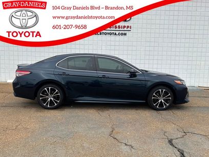 Used 2018 Toyota Camry SE