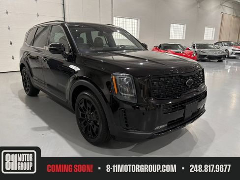 Used 2021 Kia Telluride SX w/ SX Prestige Package AWD/4WD image 1