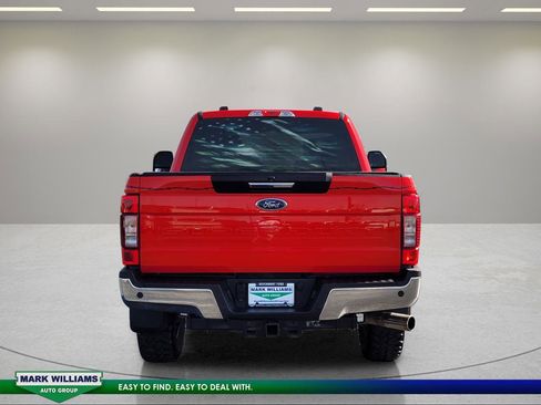 Certified 2022 Ford F250 XLT w/ XLT Premium Package AWD/4WD image 5