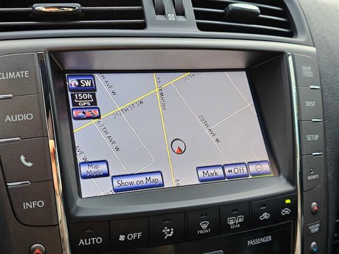 Used 2013 Lexus IS 250C image 27