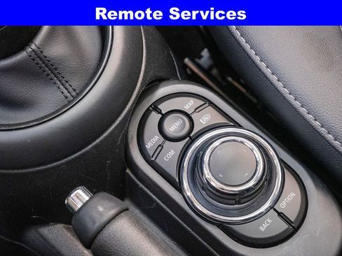 Used 2023 MINI Cooper 2-Door Hardtop image 20