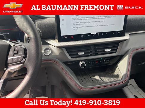 Used 2025 Ford Explorer ST AWD/4WD image 17