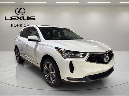 Used 2023 Acura RDX AWD w/ Advance Package image 4