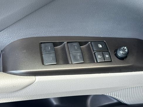 Used 2024 Toyota Camry LE w/ Convenience Package FWD image 13