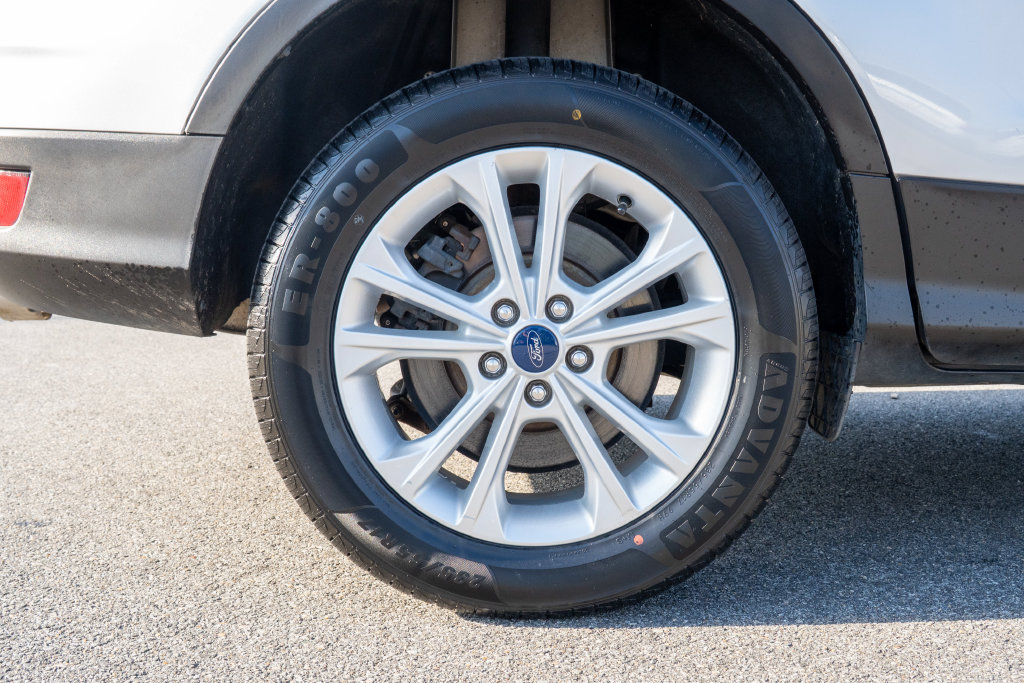 Used 2018 Ford Escape SEL AWD/4WD image 31