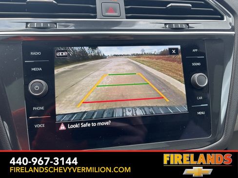 Used 2023 Volkswagen Tiguan SE R-Line image 25