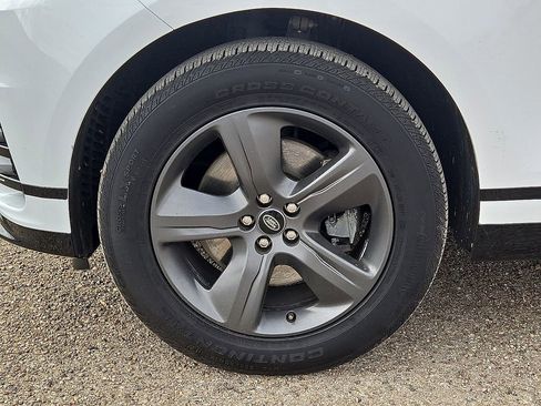 Used 2025 Land Rover Range Rover Velar Dynamic SE image 11