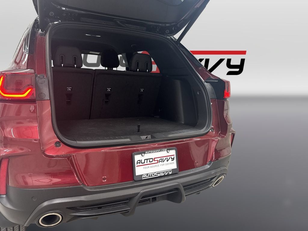 Used 2025 Chevrolet TrailBlazer RS w/ Convenience Package FWD image 14