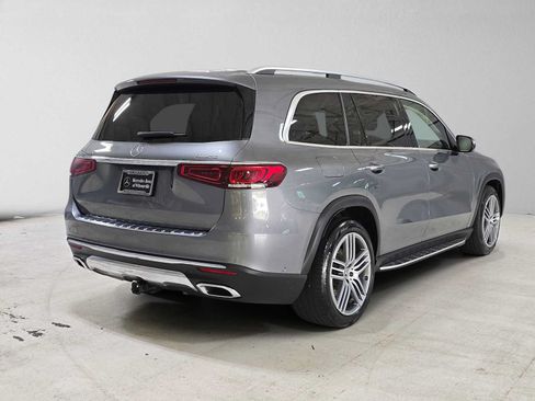 Used 2021 Mercedes-Benz GLS 450 4MATIC image 3