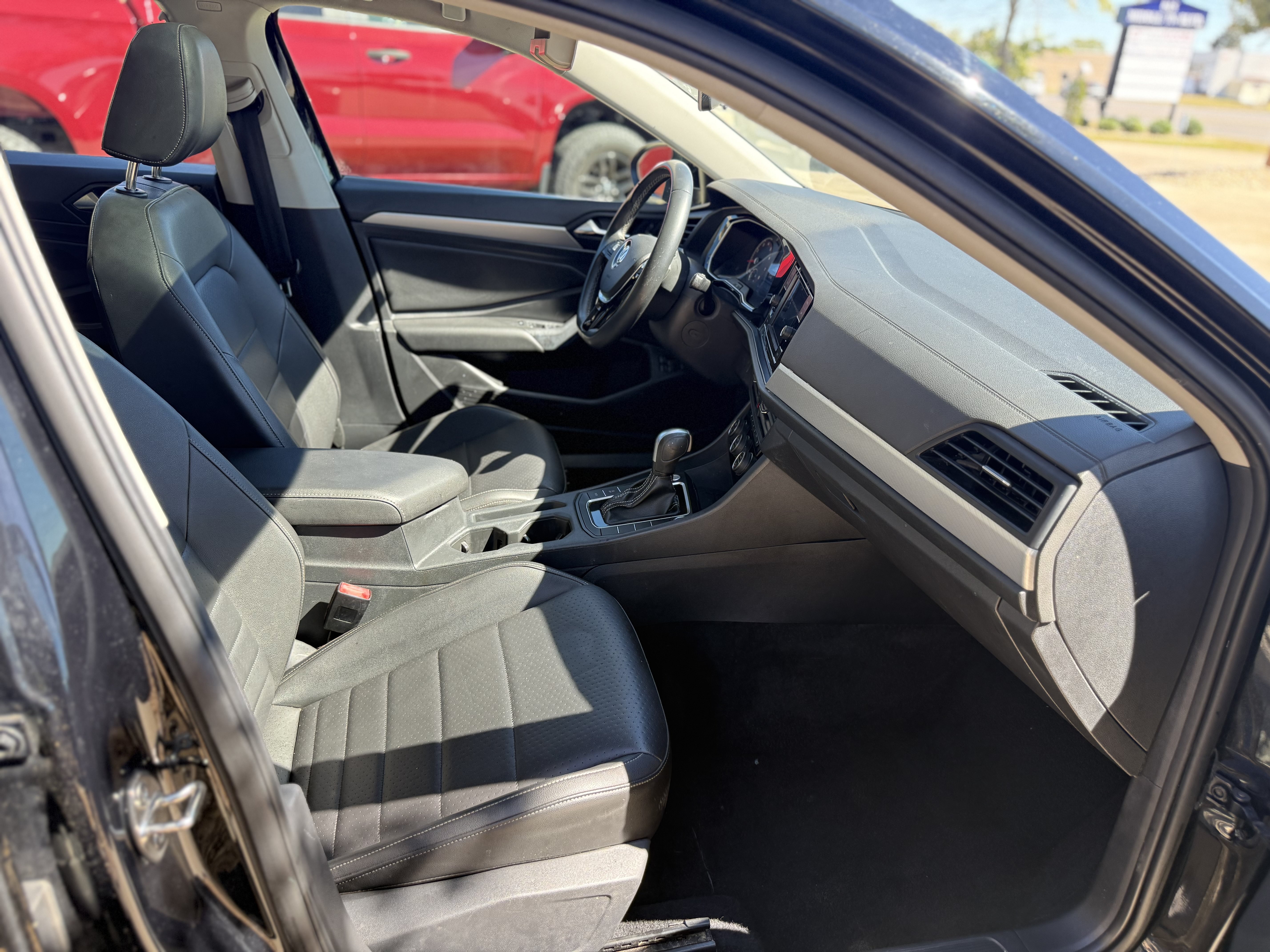 Used 2021 Volkswagen Jetta FWD image 15