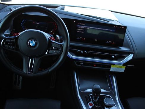 New 2023 BMW XM image 10