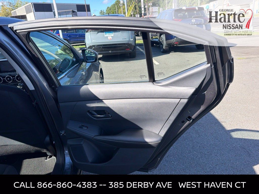 Certified 2025 Nissan Sentra SV w/ All-Weather Package FWD image 23