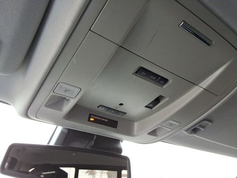 Used 2015 GMC Sierra 1500 SLT w/ Driver Alert Package image 35