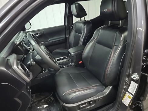 Used 2022 Toyota Tacoma TRD Pro image 29