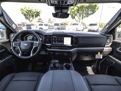 New 2026 Chevrolet Silverado 1500 LTZ w/ Technology Package AWD/4WD image 29