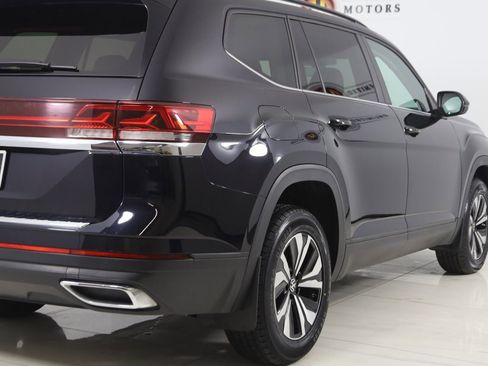 Used 2024 Volkswagen Atlas SE image 43