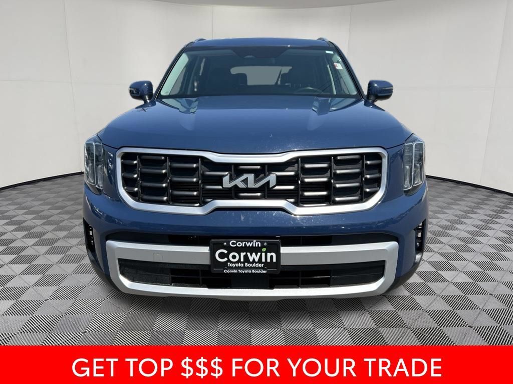 Used 2025 Kia Telluride S AWD/4WD image 2