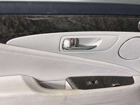 Used 2012 Lexus LS 460 w/ Luxury Value Edition RWD image 24