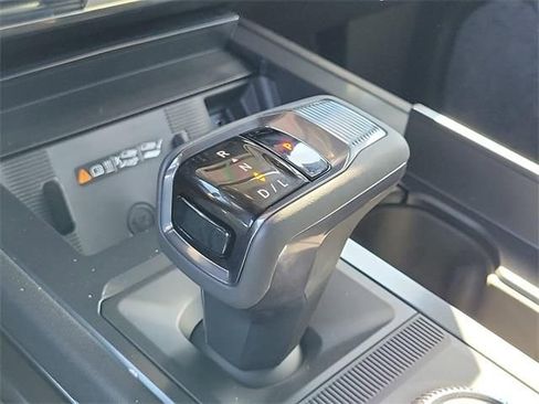 New 2026 GMC Hummer EV 2X image 24