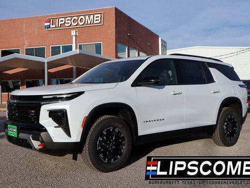 New 2026 Chevrolet Traverse Z71 w/ Enhanced Driving Package image 14