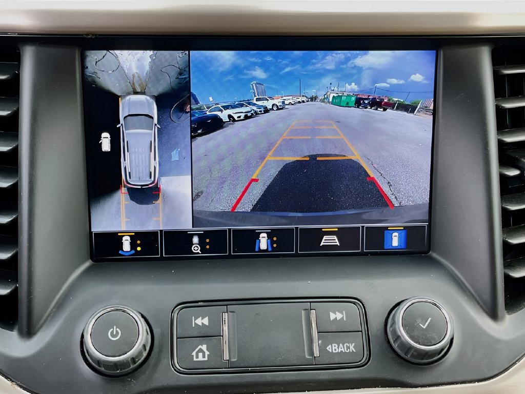 Used 2023 GMC Acadia Denali w/ Denali Technology Package FWD image 14