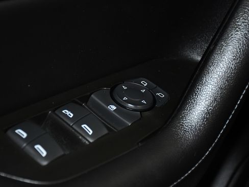 Used 2021 Chevrolet Blazer LT AWD/4WD image 31