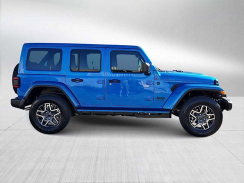 New 2026 Jeep Wrangler Sahara image 9