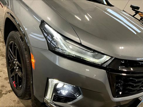 Used 2023 Chevrolet Traverse Premier w/ Redline Edition image 34