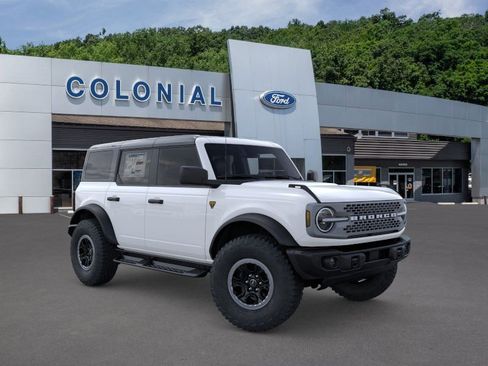 New 2025 Ford Bronco Badlands w/ Sasquatch Package AWD/4WD image 32