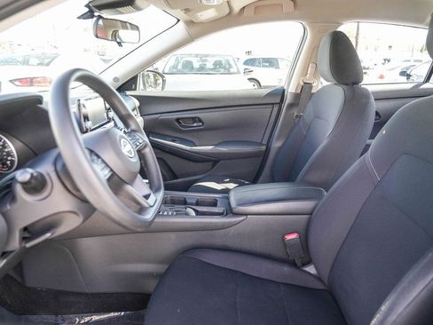 Used 2024 Nissan Sentra S FWD image 17