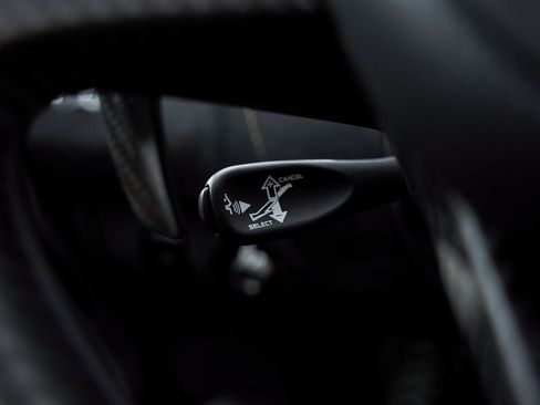 Used 2018 McLaren 720S Performance image 54