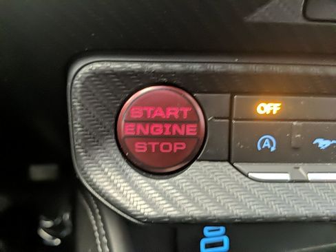 Used 2025 Ford Mustang GT Premium image 21