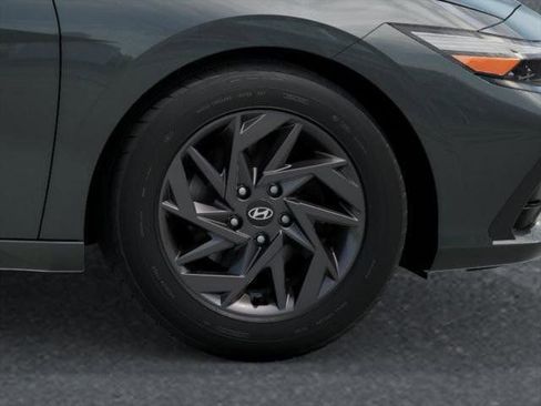 New 2026 Hyundai Elantra Hybrid FWD image 8