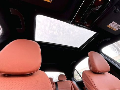 Certified 2023 Mercedes-Benz C 300 4MATIC Sedan image 17